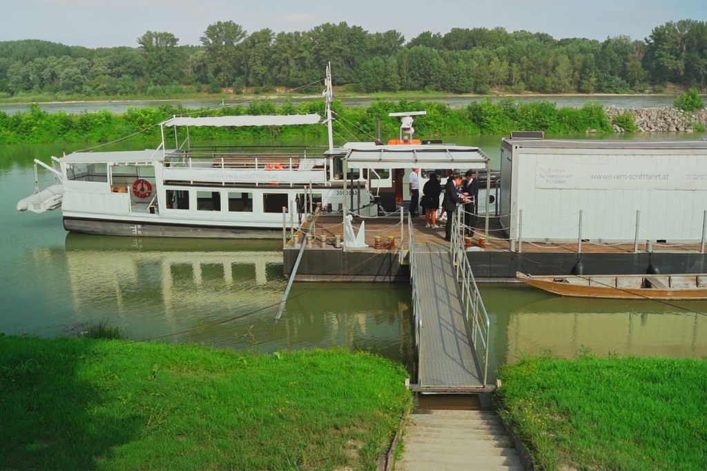 Video- & Ads-Strategie steigert Reichweite für Bestattung Himmelblau 1 bestattung himmelblau donaubestattung
